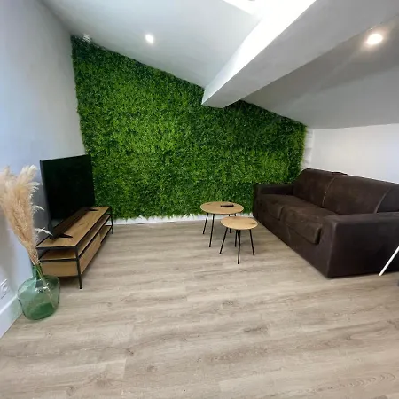 Apartment Charmant Studio Hyper Centre